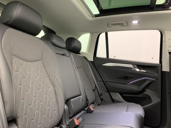 Vente en ligne Volkswagen Tiguan 1.5 eTSI 150CV DSG7 LIFE PLUS au prix de 40 660 €