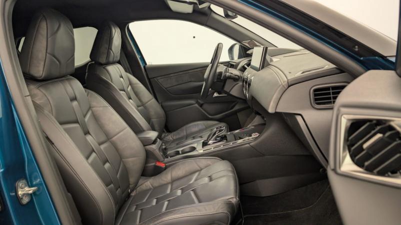 Vente en ligne Ds Ds3 Crossback PURETECH 130 EAT8 RIVOLI au prix de 20 880 €