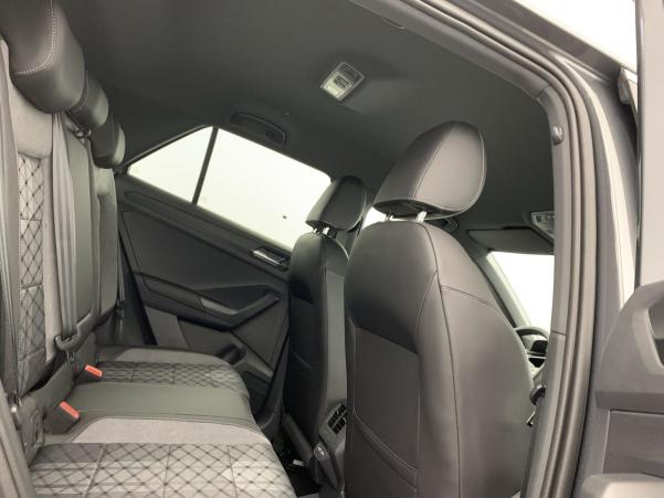 Vente en ligne Volkswagen T-Roc 1.5 TSI EVO2 150 Start Stop DSG7 R-Line au prix de 35 100 €