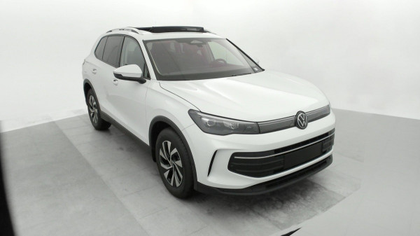 Vente en ligne Volkswagen Tiguan 1.5 eTSI 150CV DSG7 LIFE PLUS de 2025 au prix de 40 660€
