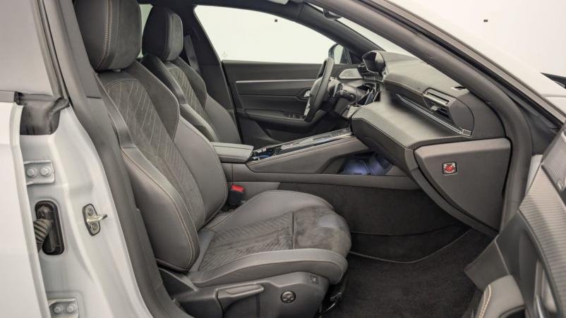 Vente en ligne Peugeot 508 SW PureTech 130 ch S S EAT8 GT Pack au prix de 26 030 €