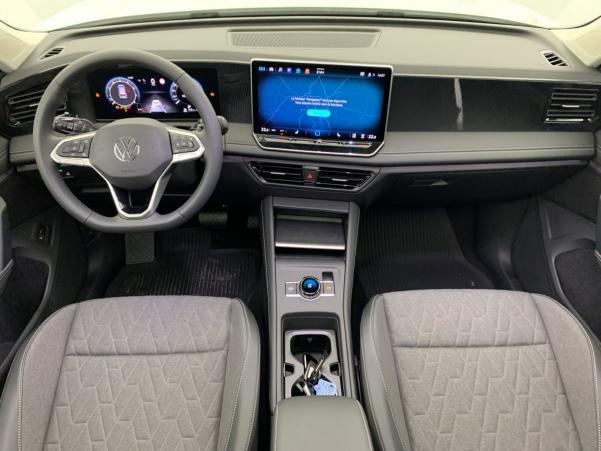 Vente en ligne Volkswagen Tiguan 1.5 eTSI 150CV DSG7 LIFE PLUS au prix de 40 660 €