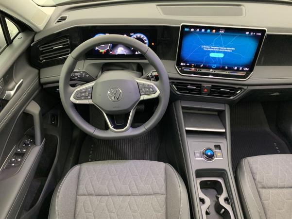 Vente en ligne Volkswagen Tiguan 1.5 eTSI 150CV DSG7 LIFE PLUS au prix de 40 660 €