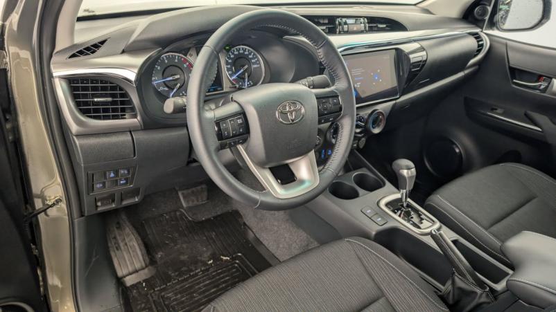 Vente en ligne Toyota Hilux HILUX X-TRA CAB 4WD 2.8L 204 D-4D BVA LEGENDE au prix de 49 820 €
