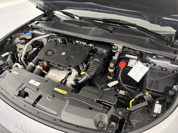 Vente en ligne Peugeot 308 SW 1.5 BlueHDi 130ch Allure EAT8 au prix de 21 790 €