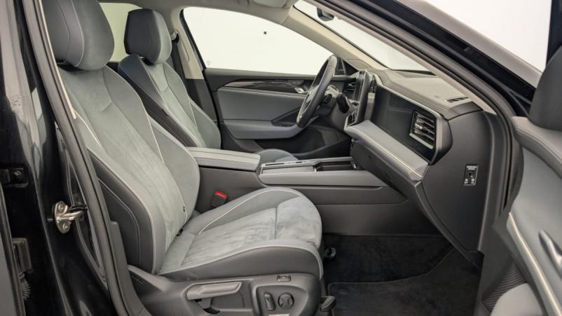 Vente en ligne Volkswagen Passat SW 1.5 ETSI OPF 150 DSG7 LIFE PLUS au prix de 34 680 €