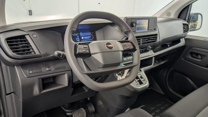 Vente en ligne Opel Vivaro TAILLE M BLUEHDI 145 S S EAT8 au prix de 28 810 €