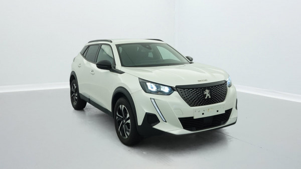Vente en ligne Peugeot 2008 PureTech 100 S S BVM6 Allure Pack de 2023 au prix de 19 230€