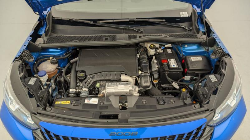 Vente en ligne Peugeot 2008 PureTech 100 S S BVM6 Allure au prix de 19 650 €