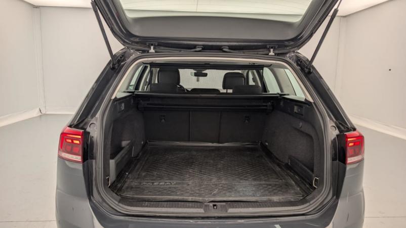 Vente en ligne Volkswagen Passat SW 1.4 TSI Hybride Rechargeable DSG6 GTE au prix de 26 440 €