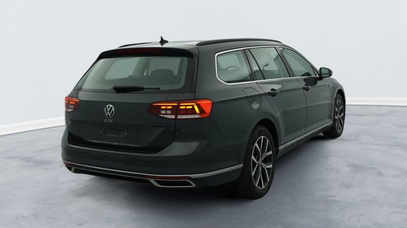 Vente en ligne Volkswagen Passat SW 1.4 TSI Hybride Rechargeable DSG6 GTE au prix de 26 440 €