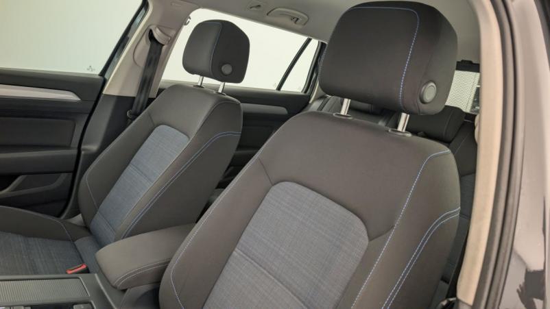 Vente en ligne Volkswagen Passat SW 1.4 TSI Hybride Rechargeable DSG6 GTE au prix de 26 440 €
