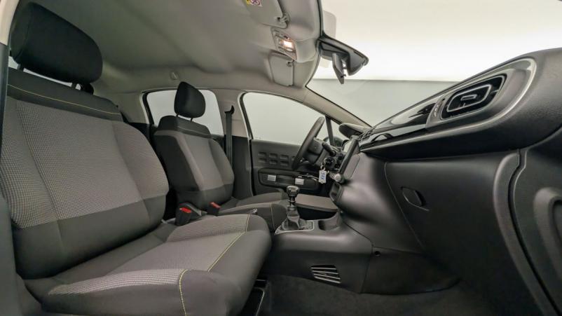 Vente en ligne Citroën C3 PureTech 110 ch BVM6 Max au prix de 15 730 €