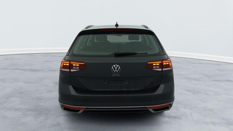 Vente en ligne Volkswagen Passat SW 1.4 TSI Hybride Rechargeable DSG6 GTE au prix de 26 440 €