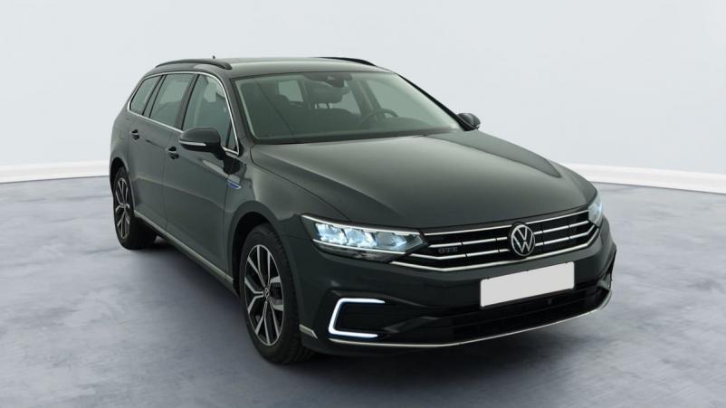 Vente en ligne Volkswagen Passat SW 1.4 TSI Hybride Rechargeable DSG6 GTE au prix de 26 440 €