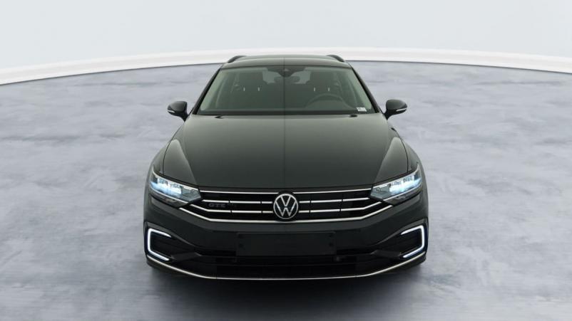 Vente en ligne Volkswagen Passat SW 1.4 TSI Hybride Rechargeable DSG6 GTE au prix de 26 440 €