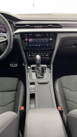 Vente en ligne Volkswagen Arteon Shooting Break Arteon shooting brake 2.0 TDI EVO 150ch R-Line DSG7 au prix de 43 400 €