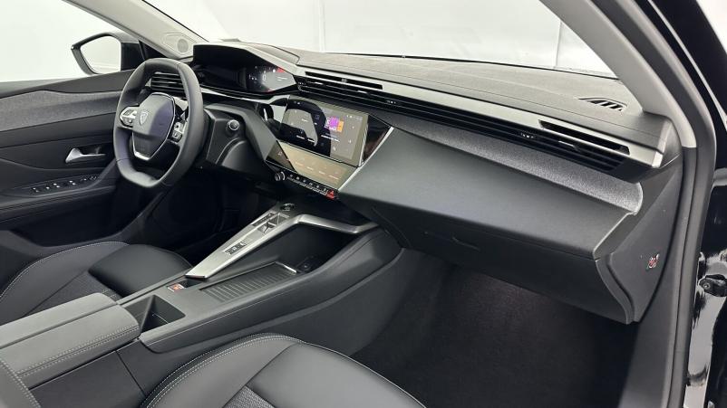 Vente en ligne Peugeot 308 308 1.2 Hybrid 145ch Allure e-DCS6 au prix de 29 000 €