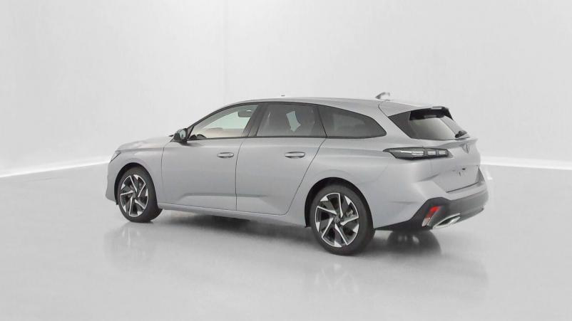 Vente en ligne Peugeot 308 SW 308 sw III 1.2 Hybrid 136ch Allure e-DCS6 au prix de 30 000 €