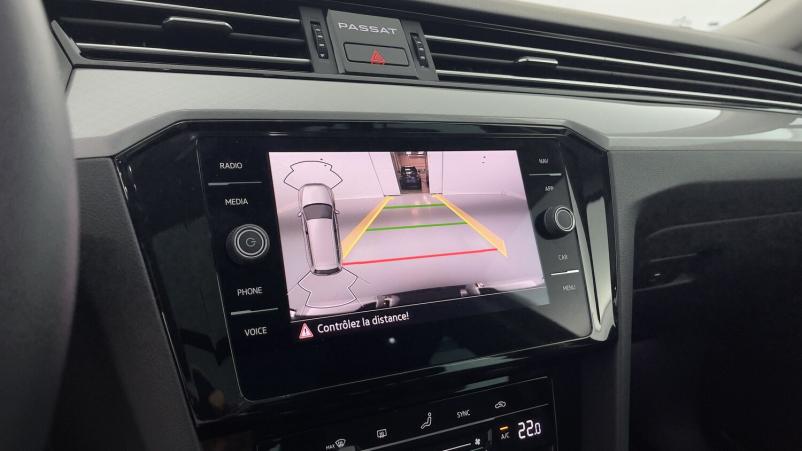 Vente en ligne Volkswagen Passat SW Passat sw VIII 1.5 TSI ACT 150ch Life Plus DSG7 au prix de 33 000 €