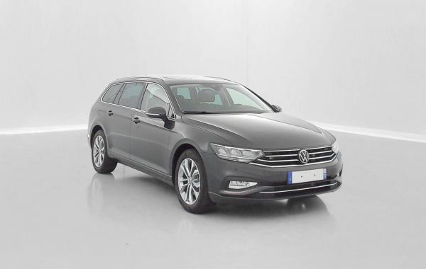 Volkswagen Passat SW Passat sw VIII 1.5 TSI ACT 150ch Life Plus DSG7 occasion de 2023 en vente à Rennes