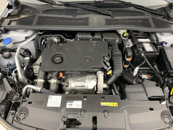 Vente en ligne Peugeot 308 BlueHDi 130ch S S EAT8 Style au prix de 25 210 €