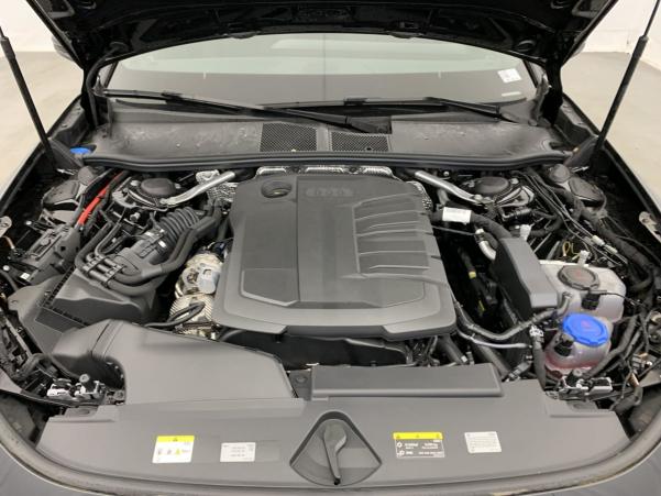 Vente en ligne Audi A5 Avant TDI Hybride 204 ch S tronic 7 S line au prix de 59 200 €
