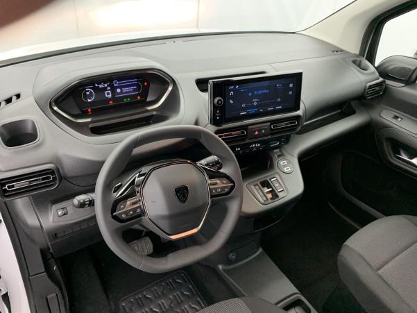 Vente en ligne Peugeot Partner Fourgon XL 950 KG BLUEHDI 130 S S EAT8 au prix de 26 290 €