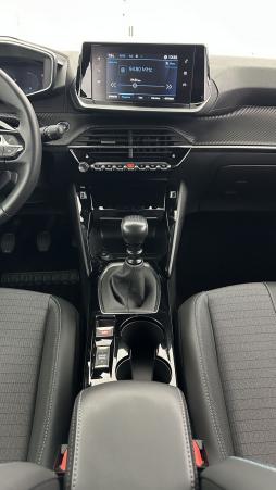 Vente en ligne Peugeot 208 208 II 1.2 PureTech 100ch Allure Pack au prix de 16 500 €