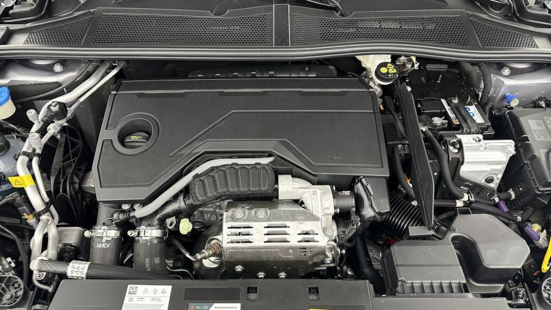 Vente en ligne Peugeot 308 SW 308 sw III 1.2 Hybrid 136ch Allure e-DCS6 au prix de 30 000 €