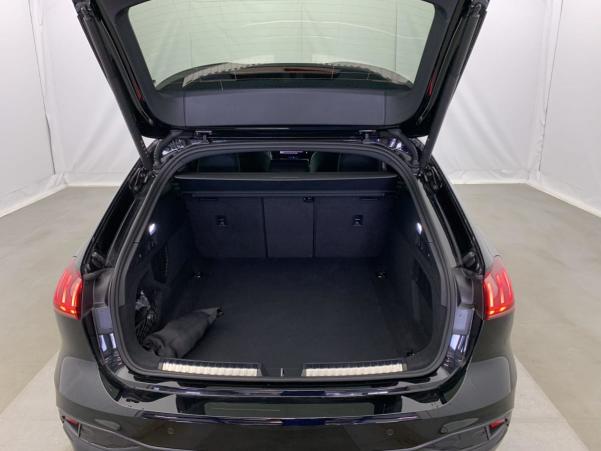 Vente en ligne Audi A5 Avant TDI Hybride 204 ch S tronic 7 S line au prix de 59 200 €
