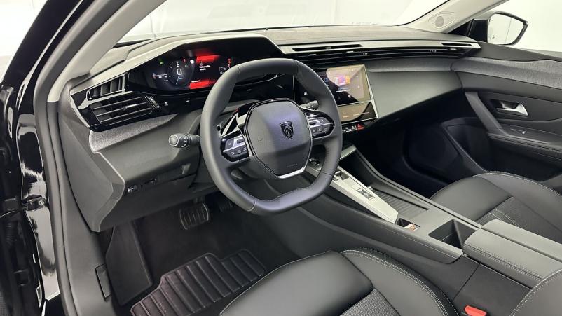 Vente en ligne Peugeot 308 308 1.2 Hybrid 145ch Allure e-DCS6 au prix de 29 000 €