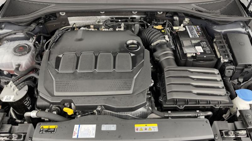 Vente en ligne Volkswagen Arteon Shooting Break Arteon shooting brake 2.0 TDI EVO 150ch R-Line DSG7 au prix de 43 400 €