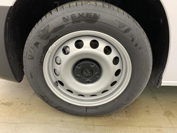 Vente en ligne Peugeot Partner Fourgon XL 950 KG BLUEHDI 130 S S EAT8 au prix de 26 290 €