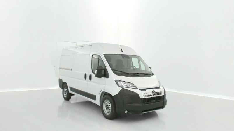 Vente en ligne Citroën Jumper Fourgon Jumper L2H2 35 2.2 BlueHDi 140ch BVA8 au prix de 34 500 €