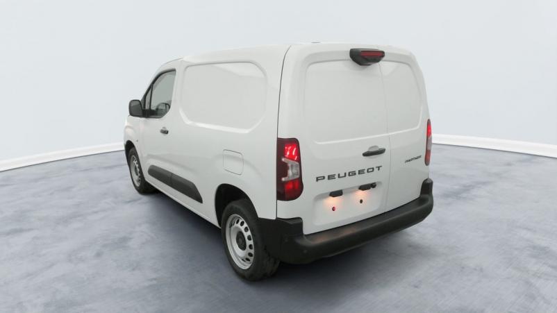 Vente en ligne Peugeot Partner Fourgon M 1000 KG BLUEHDI 130 S S EAT8 au prix de 26 460 €