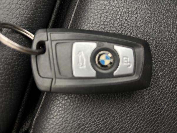 Vente en ligne Bmw Série 3 318iA 136ch Executive au prix de 19 990 €
