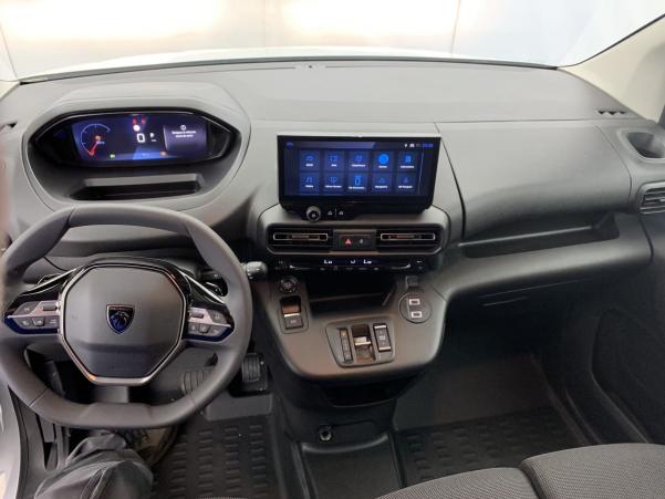 Vente en ligne Peugeot Partner Fourgon M 1000 KG BLUEHDI 130 S S EAT8 au prix de 26 460 €