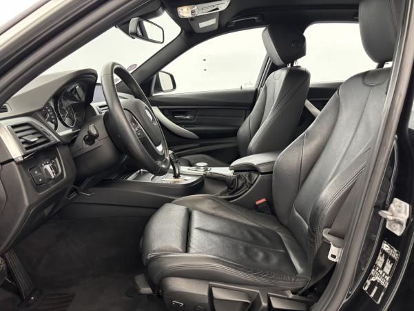 Vente en ligne Bmw Série 3 318iA 136ch Executive au prix de 19 990 €