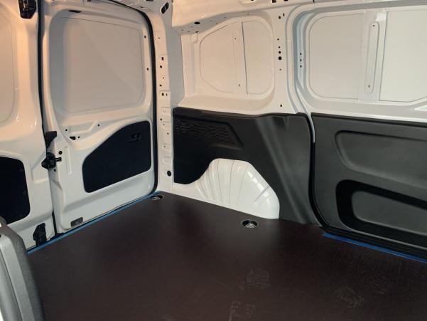 Vente en ligne Peugeot Partner Fourgon M 1000 KG BLUEHDI 130 S S EAT8 au prix de 26 460 €