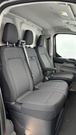 Vente en ligne Ford Transit Custom Transit custom II 320 L2H1 2.0 Ecoblue 170ch Limited BVA8 au prix de 45 180 €