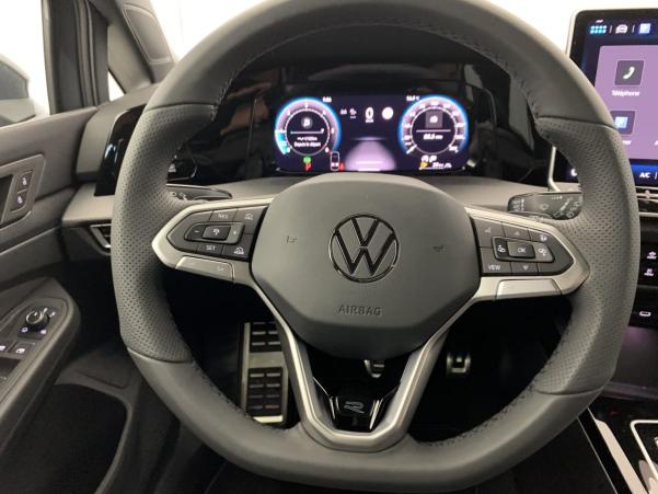 Vente en ligne Volkswagen Golf 2.0 TDI 150 DSG7 R-LINE au prix de 35 510 €