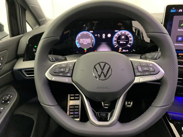Vente en ligne Volkswagen Golf 2.0 TDI 150 DSG7 R-LINE au prix de 35 510 €