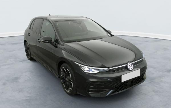 Volkswagen Golf 2.0 TDI 150 DSG7 R-LINE occasion de 2025 en vente à Rennes
