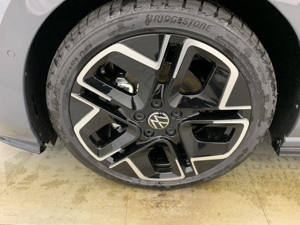 Vente en ligne Volkswagen Golf 2.0 TDI 150 DSG7 R-LINE au prix de 35 510 €