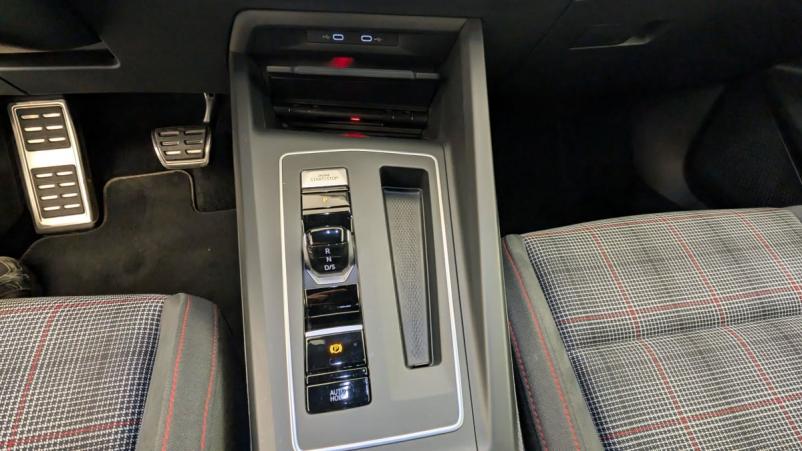 Vente en ligne Volkswagen Golf 2.0 TSI 245 DSG7 GTI au prix de 32 620 €