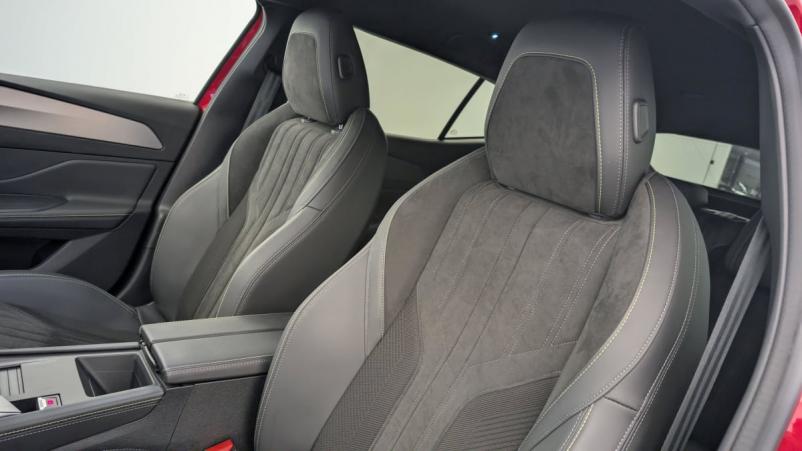 Vente en ligne Peugeot 408 PureTech 130 ch S S EAT8 GT au prix de 26 440 €