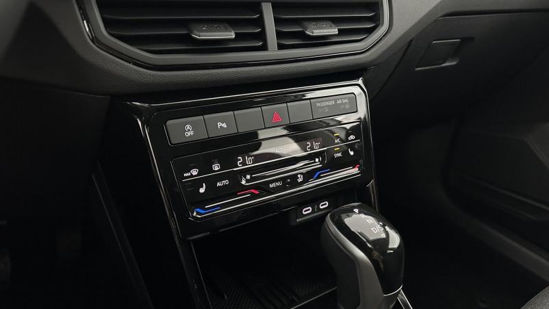 Vente en ligne Volkswagen T-Cross T-cross 1.0 TSI 115ch Life DSG7 au prix de 27 900 €