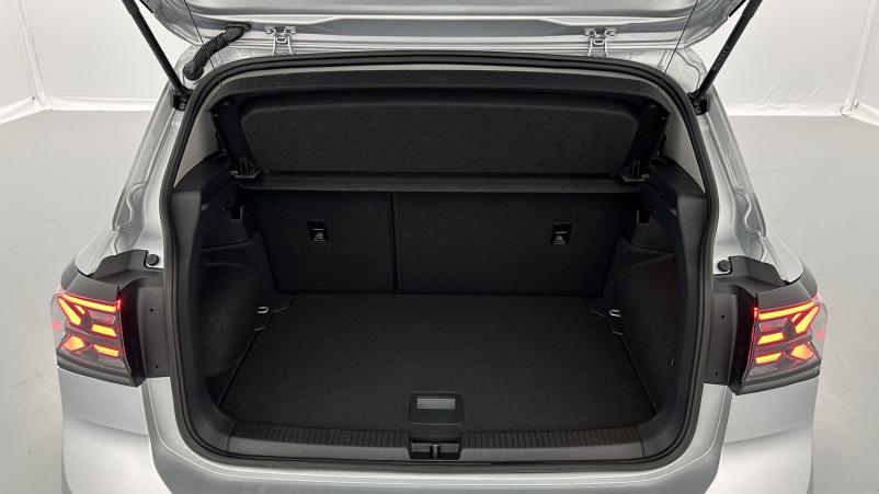 Vente en ligne Volkswagen T-Cross T-cross 1.0 TSI 115ch Life DSG7 au prix de 27 900 €