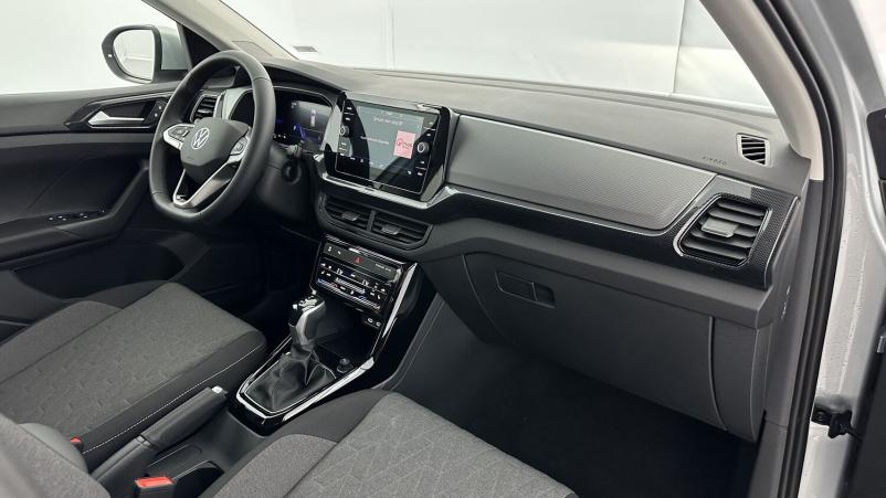 Vente en ligne Volkswagen T-Cross T-cross 1.0 TSI 115ch Life DSG7 au prix de 27 900 €